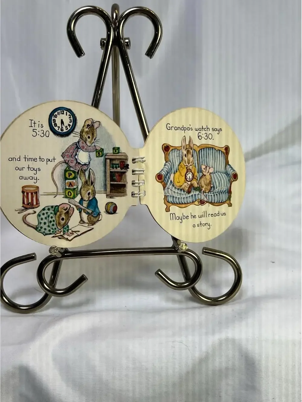 Beatrix Potter Interactive Clock Book To Teach Time 1966 Vintage Rare